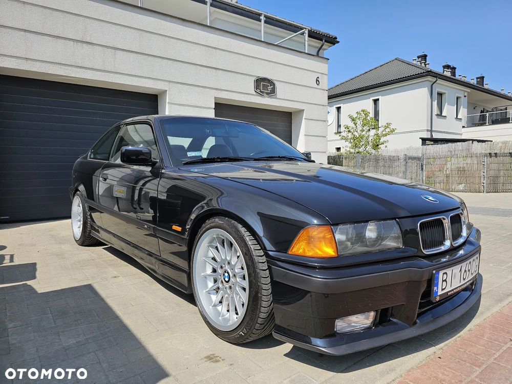 BMW Seria 3 328i - 5
