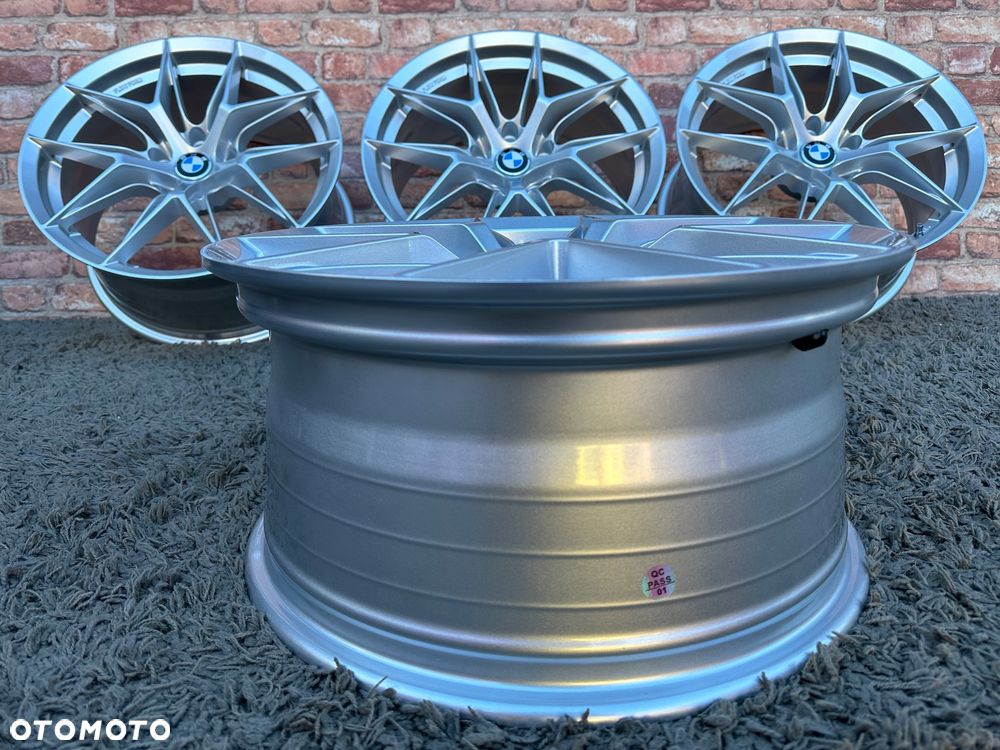 Nowe Felgi zamienniki BMW w kolorze srebrnym 19” 5x120 8,5 ET 35 - 33