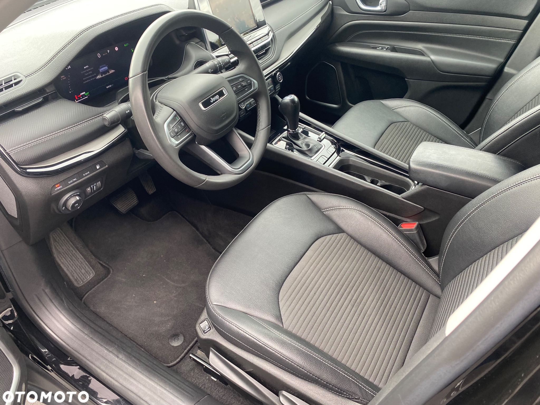 Jeep Compass 1.3 T4 4xe PLUG-IN HYBRID Automatik Altitude - 3