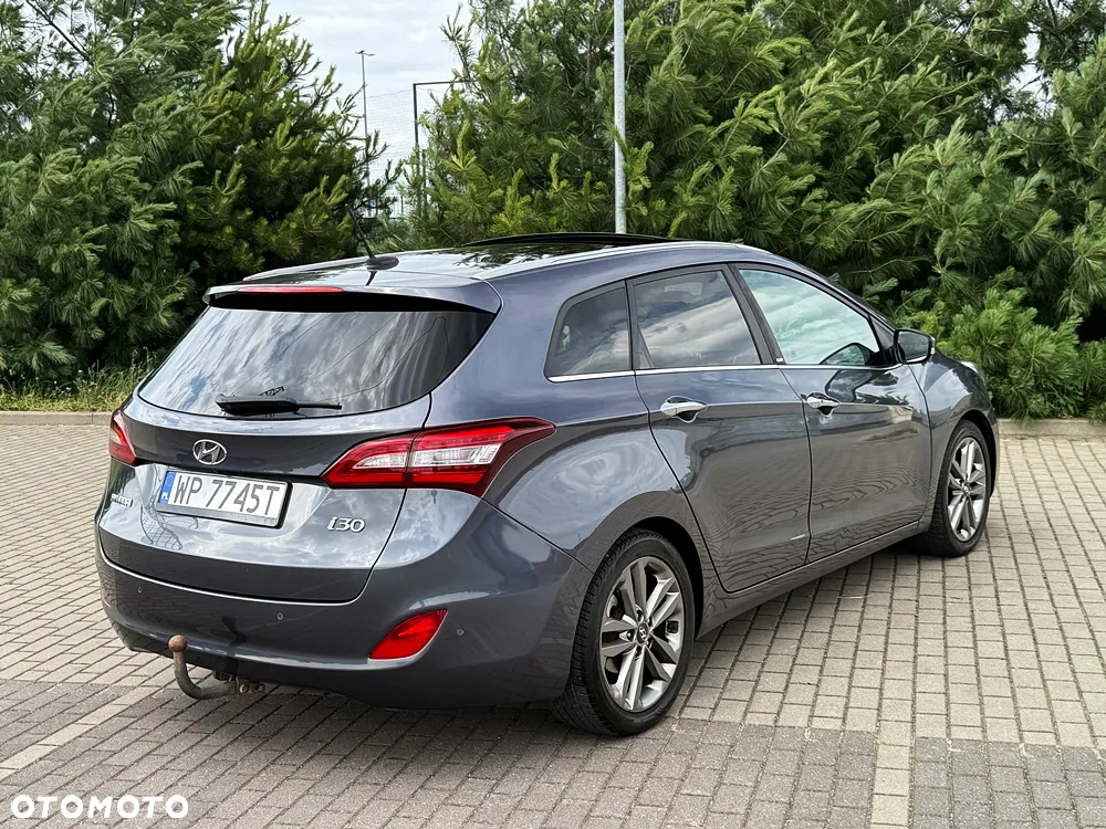 Hyundai i30 1.6 CRDi BlueDrive Go - 14