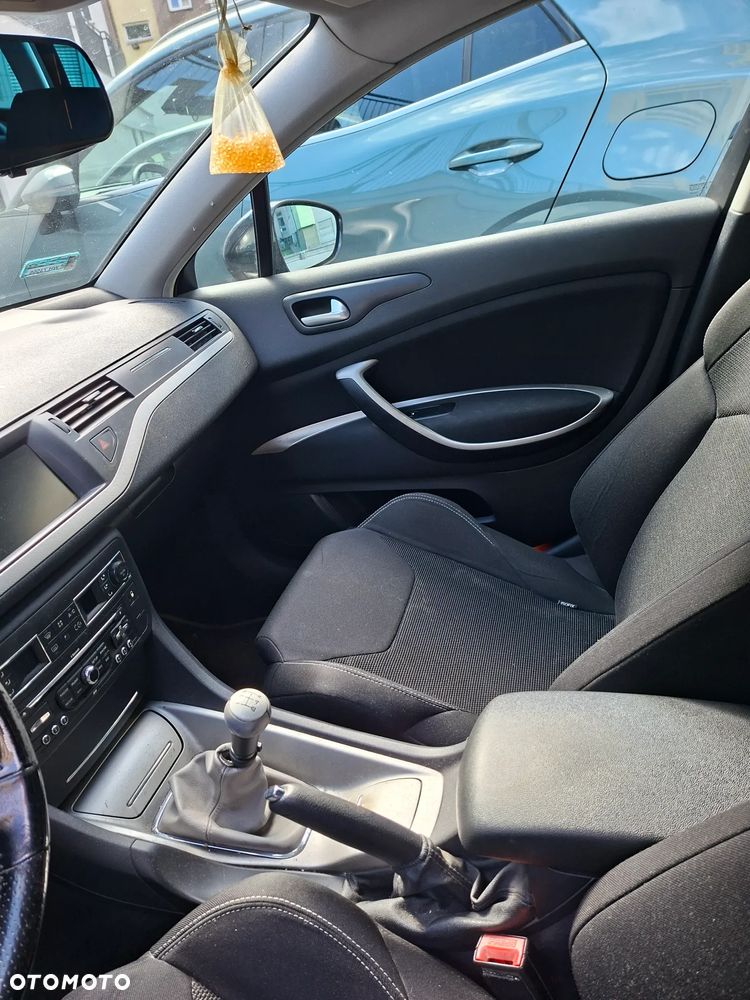 Citroën C5 1.6 HDi Attraction - 18