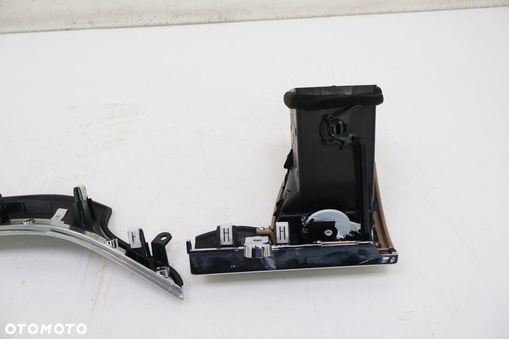 JEEP GRAND CHEROKEE WK2 DEKORY DESKI ROZDZIELCZEJ KRATKI NAWIEWU - 7