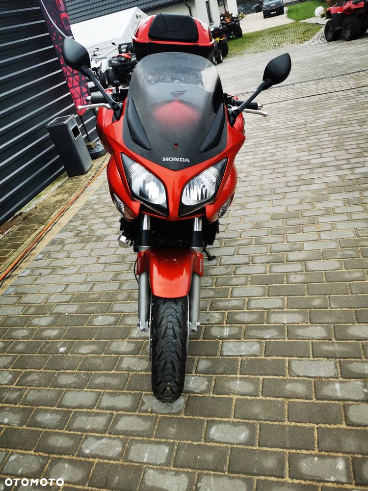 Honda CBF - 14