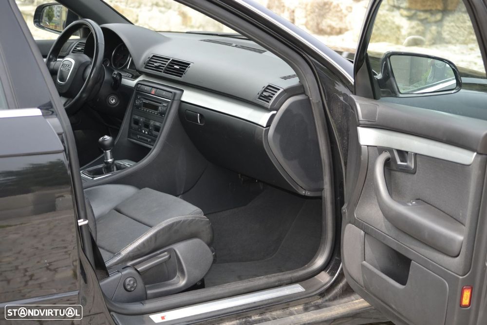 Audi A4 Avant 2.0 TDI S-line - 12