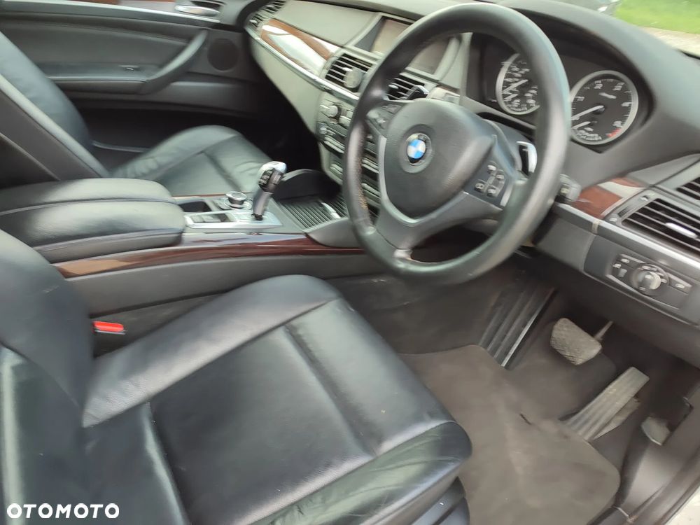 BMW X6 xDrive30d - 13