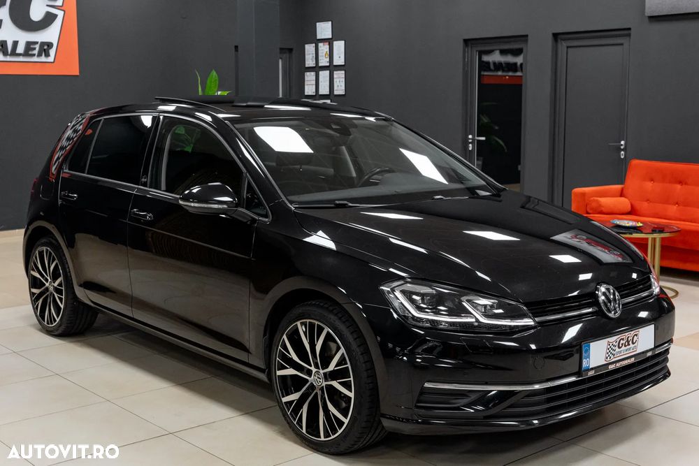 Volkswagen Golf 1.5 TSI ACT DSG Sound - 3