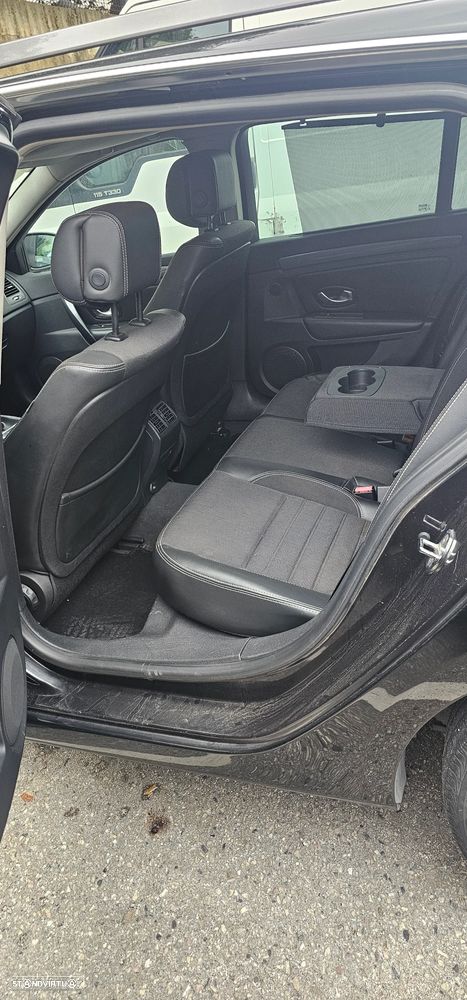 Renault Laguna Break 1.5 dCi SE Black Line 110g - 14