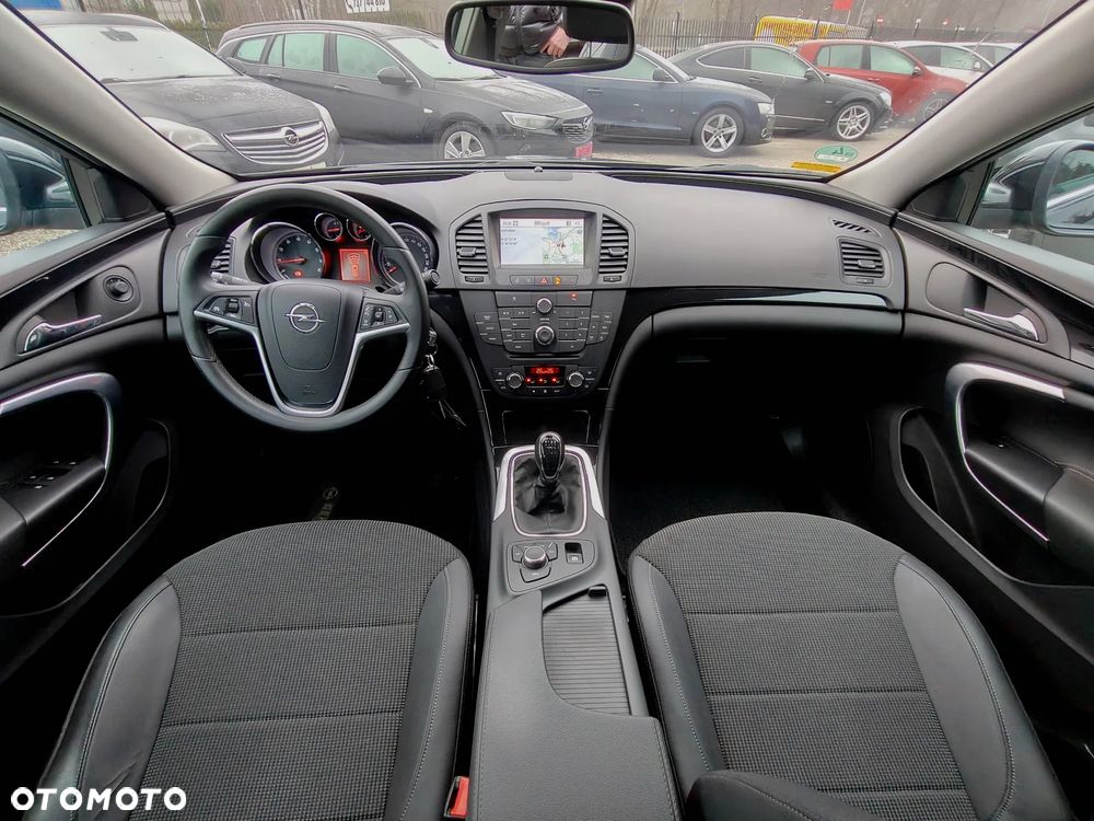 Opel Insignia 1.6 Turbo Cosmo - 17