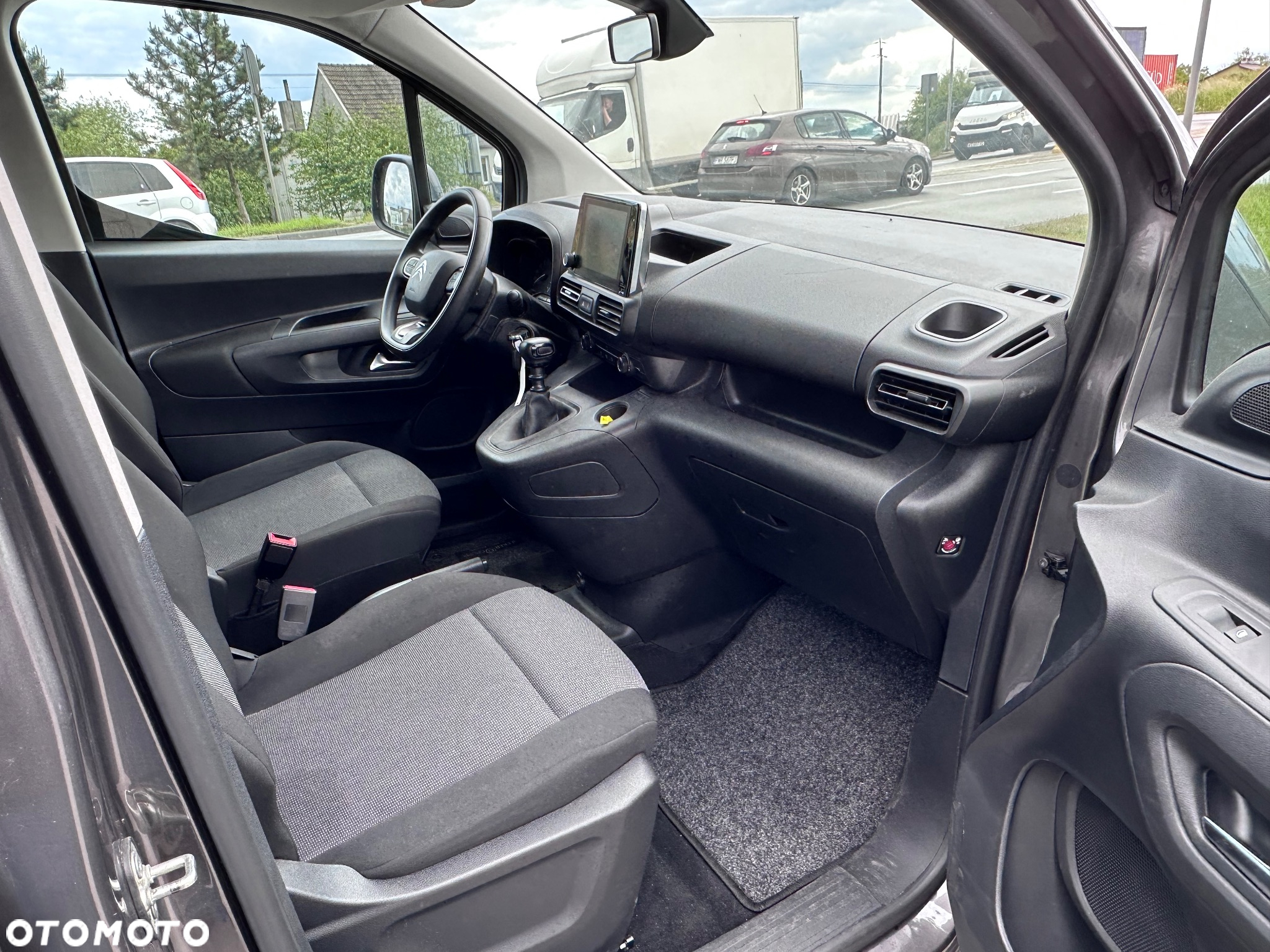 Citroën Berlingo M PureTech 110 SHINE - 22