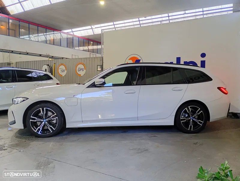 BMW 320 e Pack Desportivo M Auto - 8