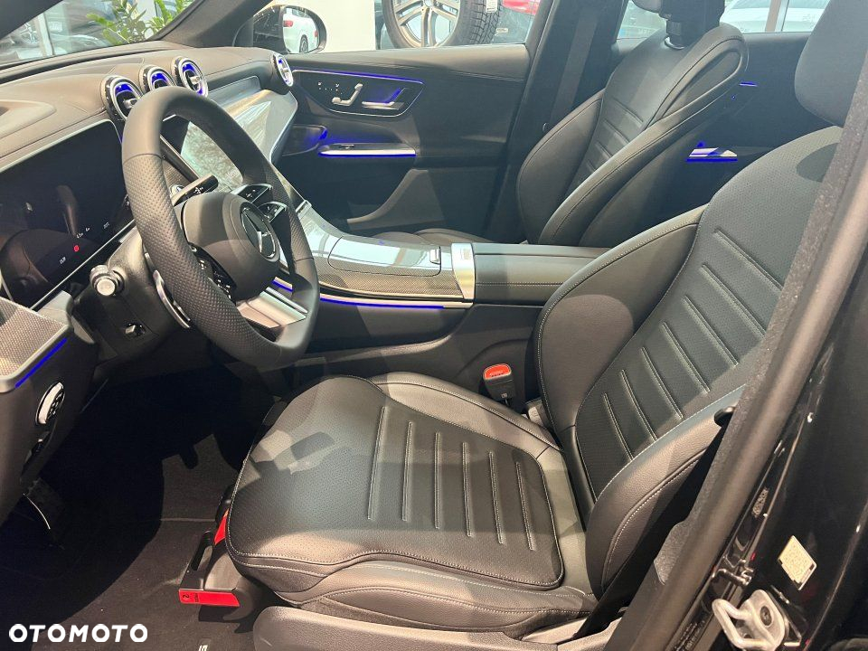 Mercedes-Benz GLC - 4