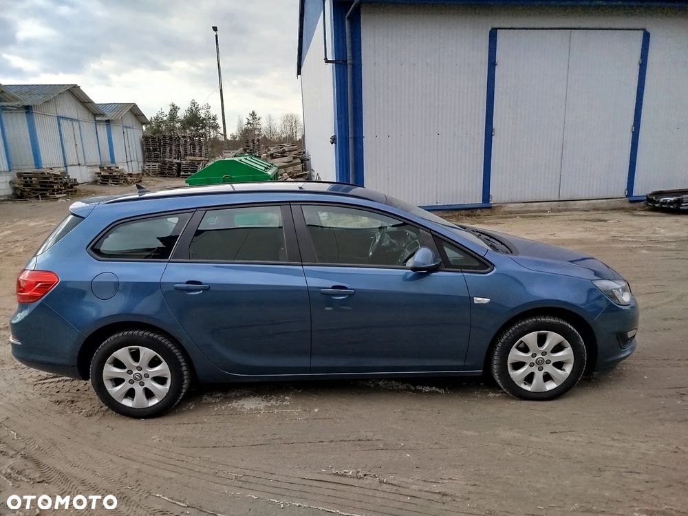 Opel Astra - 2