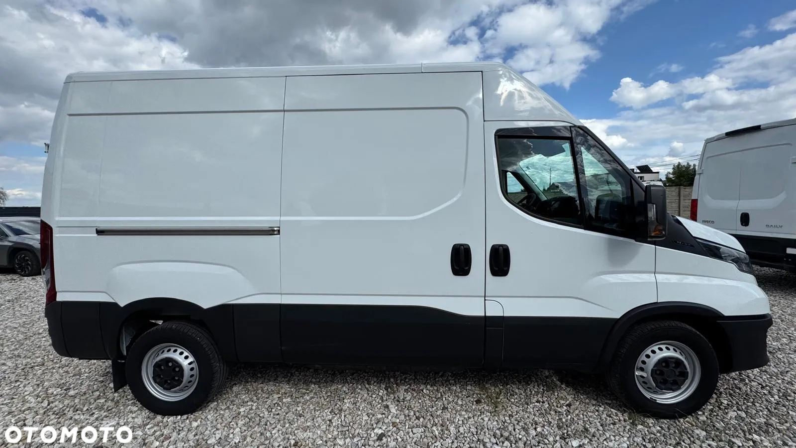 Iveco 35.140 CNG ÷ BENZYNA - 6