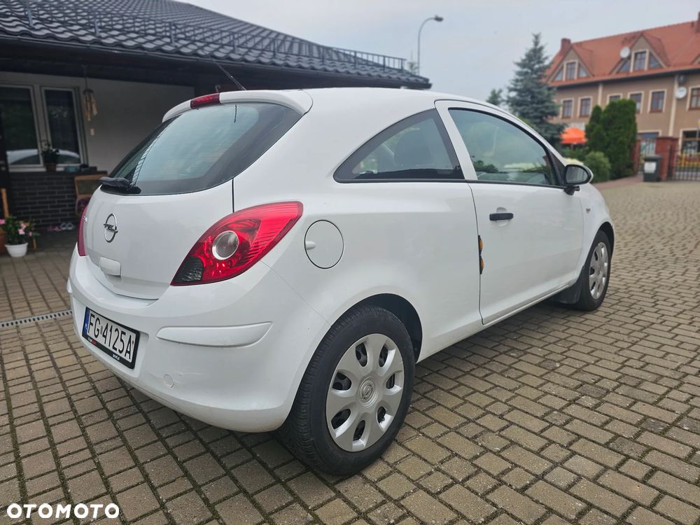 Opel Corsa 1.2 16V Edition - 5