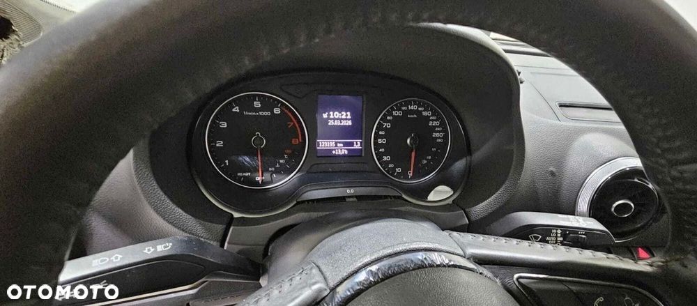 Audi A3 Sportback - 12
