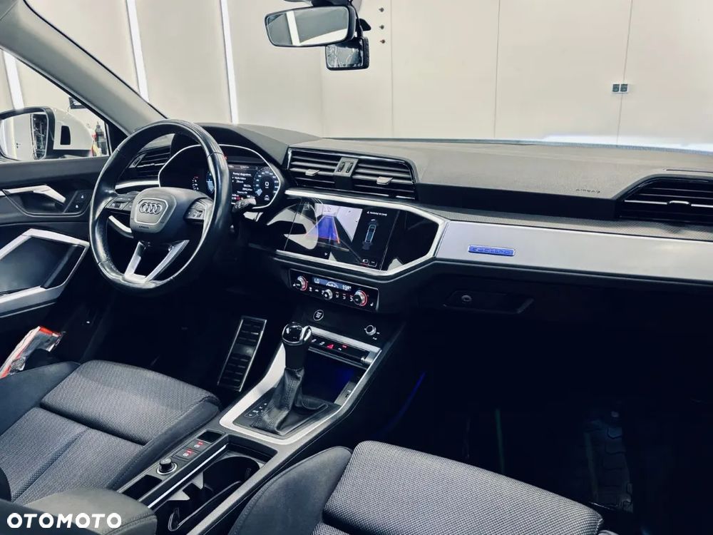 Audi Q3 Sportback - 6