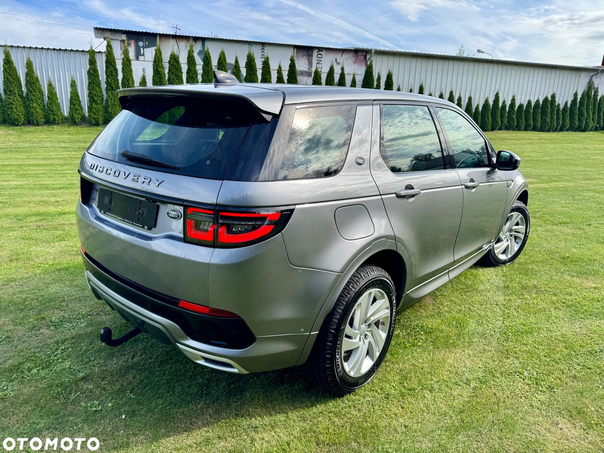 Land Rover Discovery Sport 2.0 D150 R-Dynamic S - 9