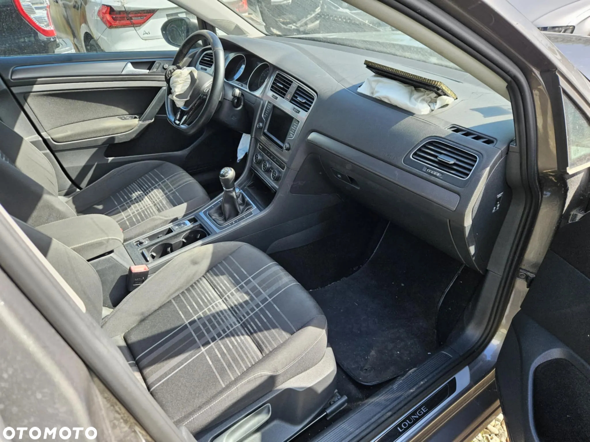 Volkswagen Golf 2.0 BlueTDI Cup - 14