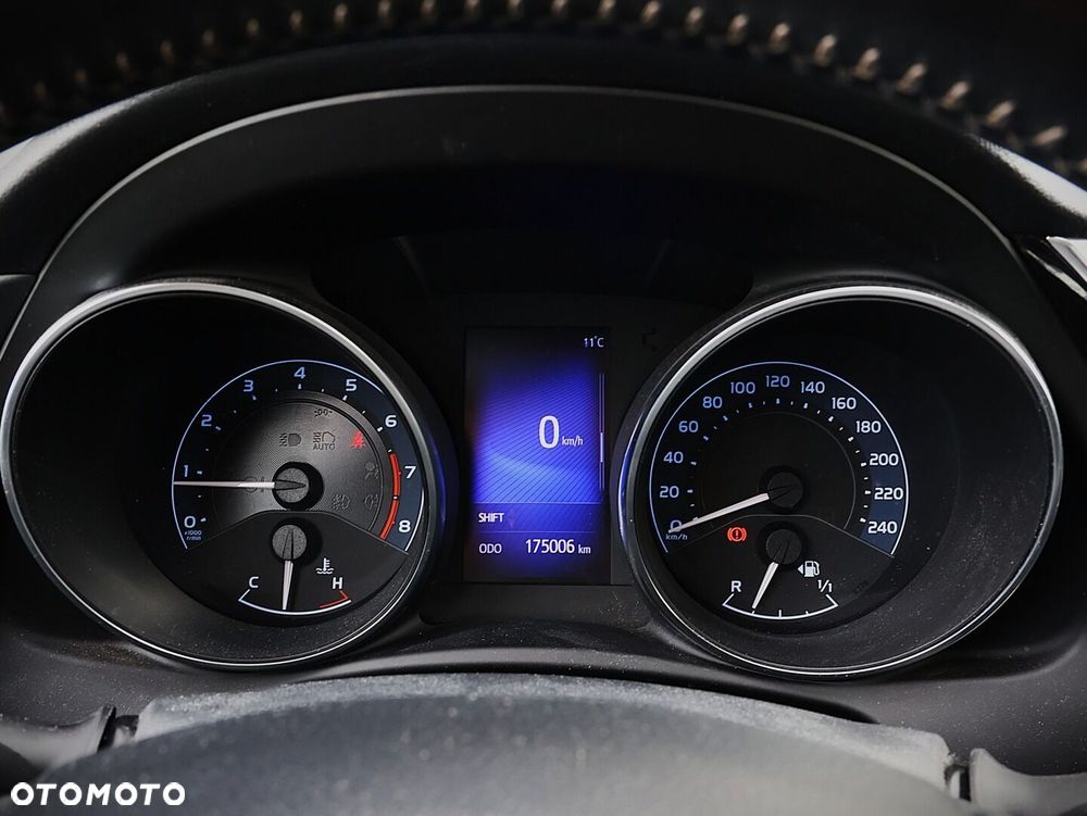 Toyota Auris 1.6 Premium Comfort - 8