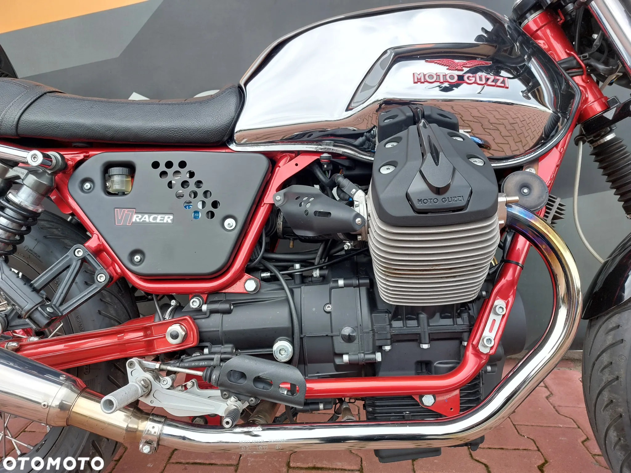 Moto Guzzi V7 - 14