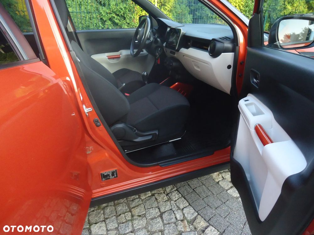 Suzuki Ignis 1.2 Premium - 10