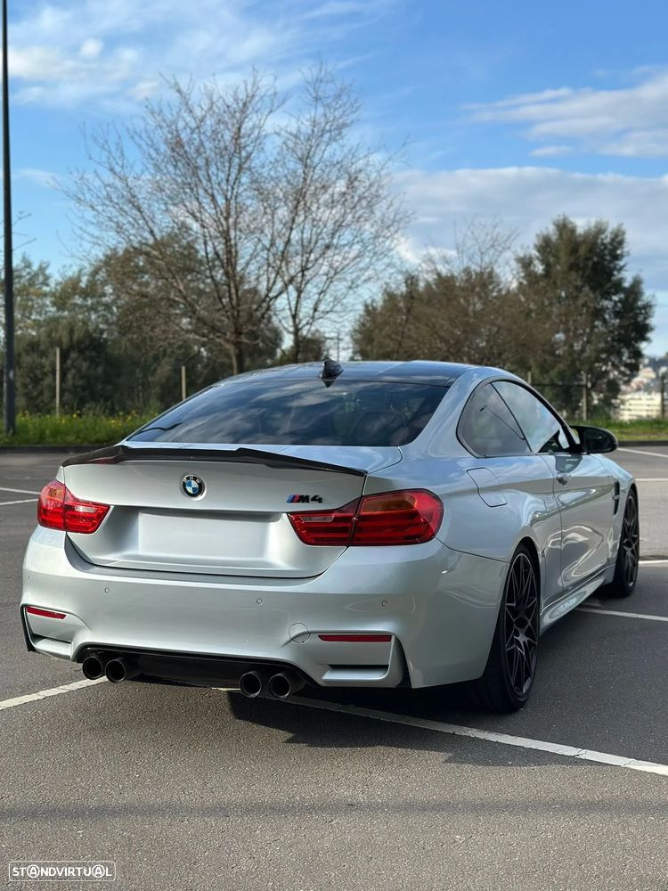 BMW M4 Auto - 5