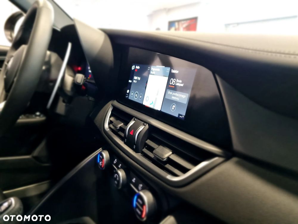 Alfa Romeo Giulia 2.0 Turbo Veloce Q4 - 15