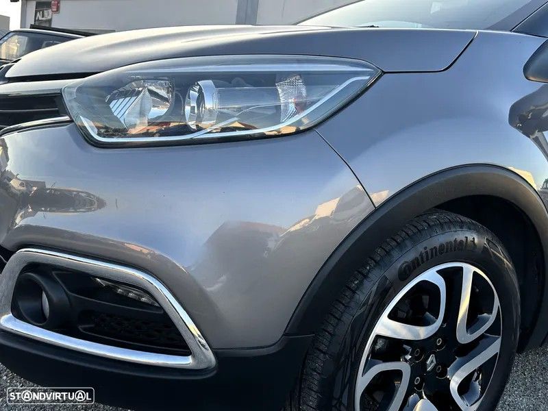 Renault Captur 1.2 TCe Exclusive EDC - 8