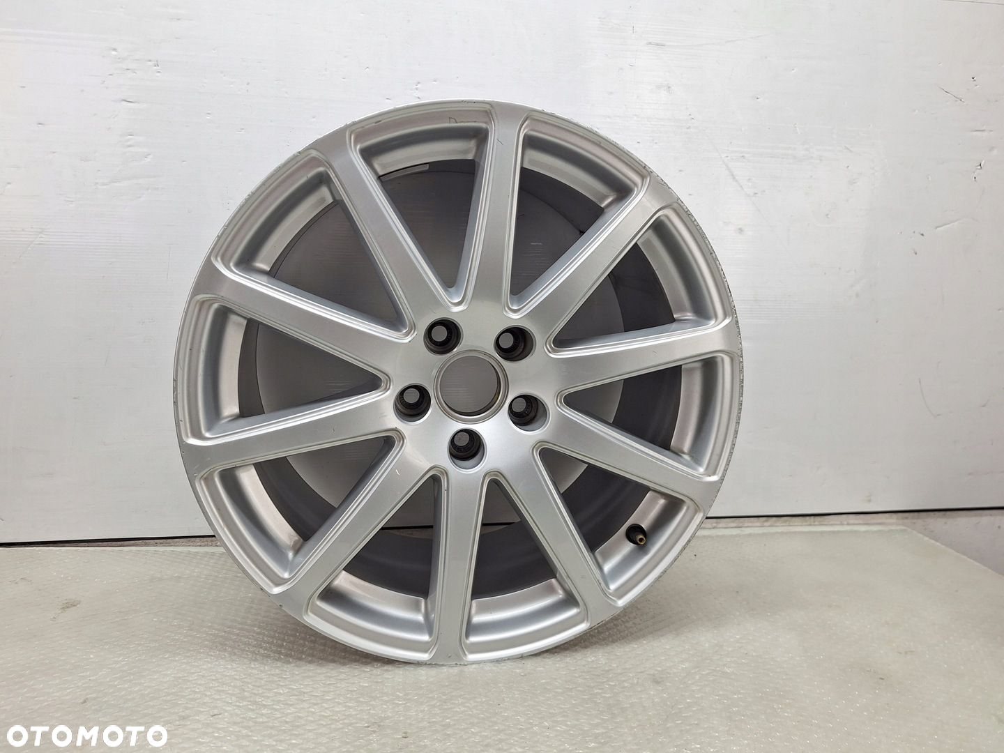 FELGA AUDI TT TTS 8J 8J0 0RYGINAŁ 18 2008-2016 8J0601025AA - 2