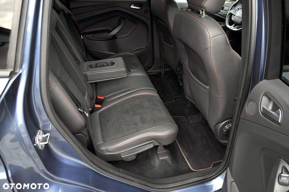 Ford Kuga 1.5 EcoBoost 4x4 ST-Line - 10