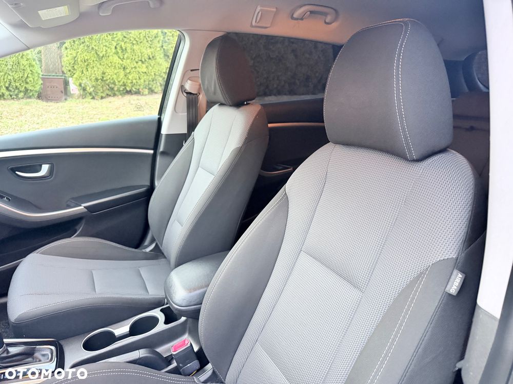 Hyundai i30 - 16