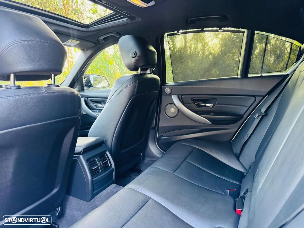 BMW 335 d xDrive Auto Pack M - 41