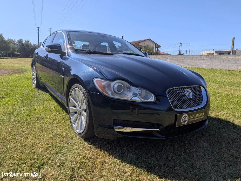 Jaguar XF 2.7 D V6 Premium Luxury - 15