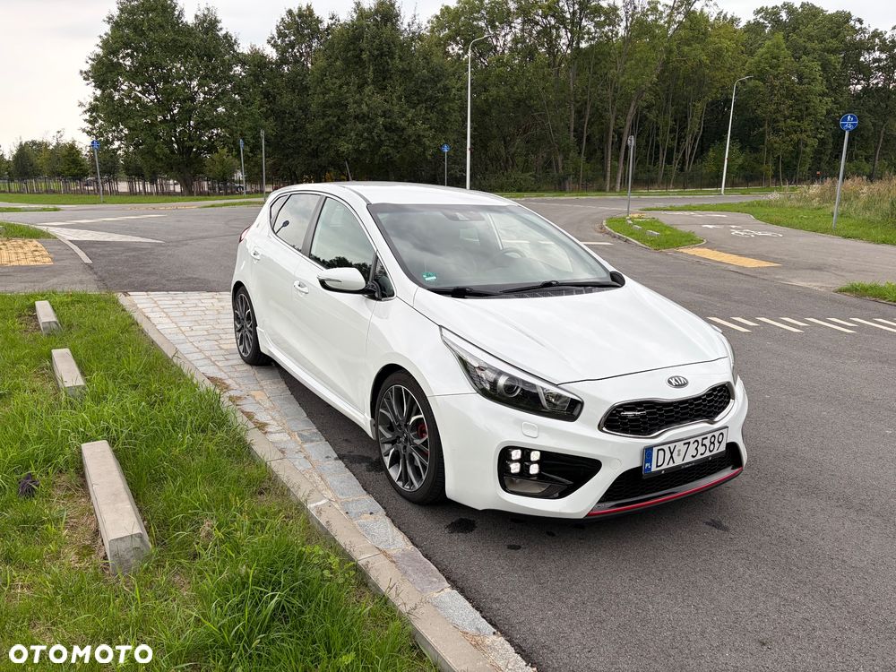 Kia Ceed 2015 photo 3