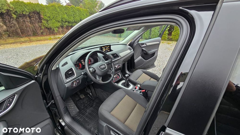 Audi Q3 2.0 TDI sport - 12