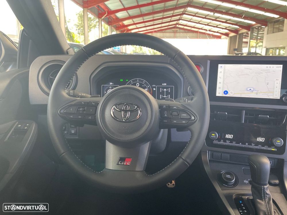 Toyota GR Yaris - 8