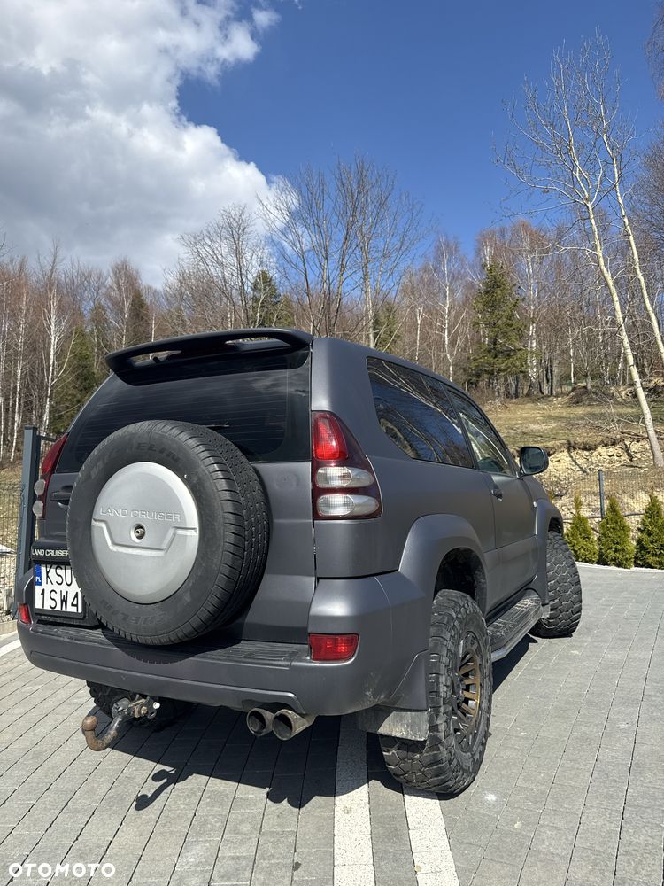 Toyota Land Cruiser - 5
