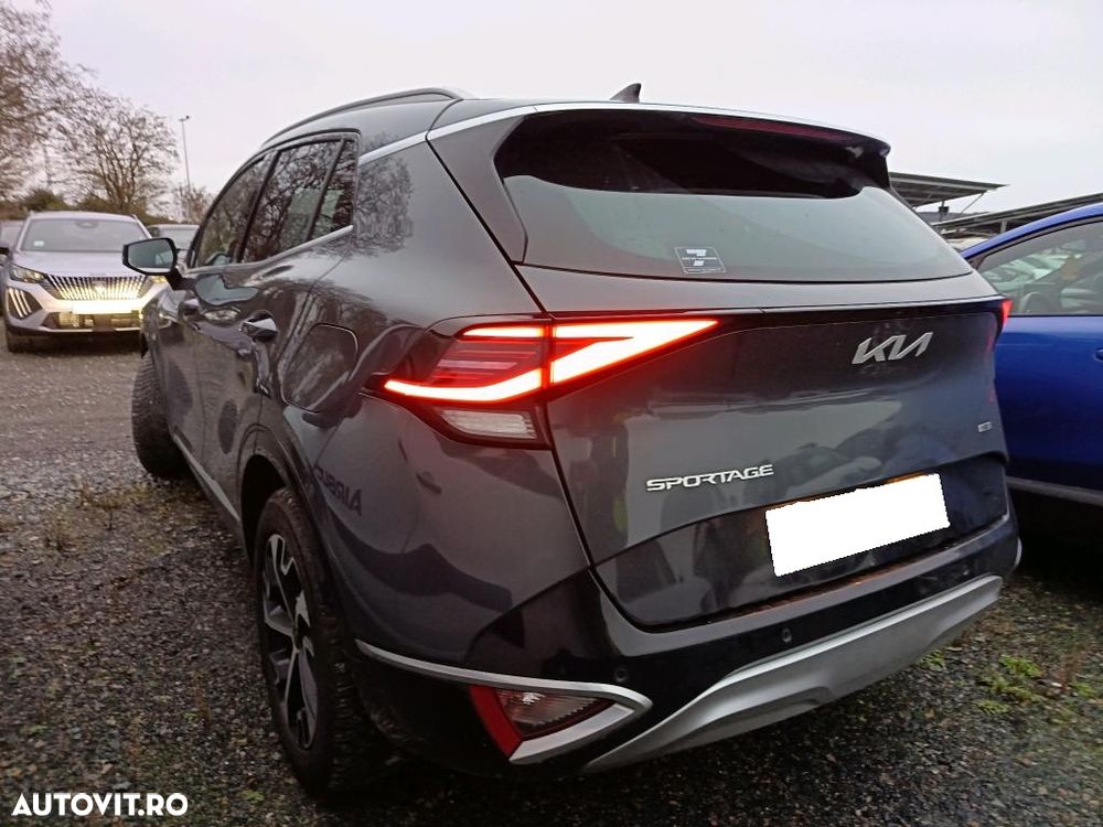 Kia Sportage 1.6 T-GDI HEV 6AT 4x2 Style - 3