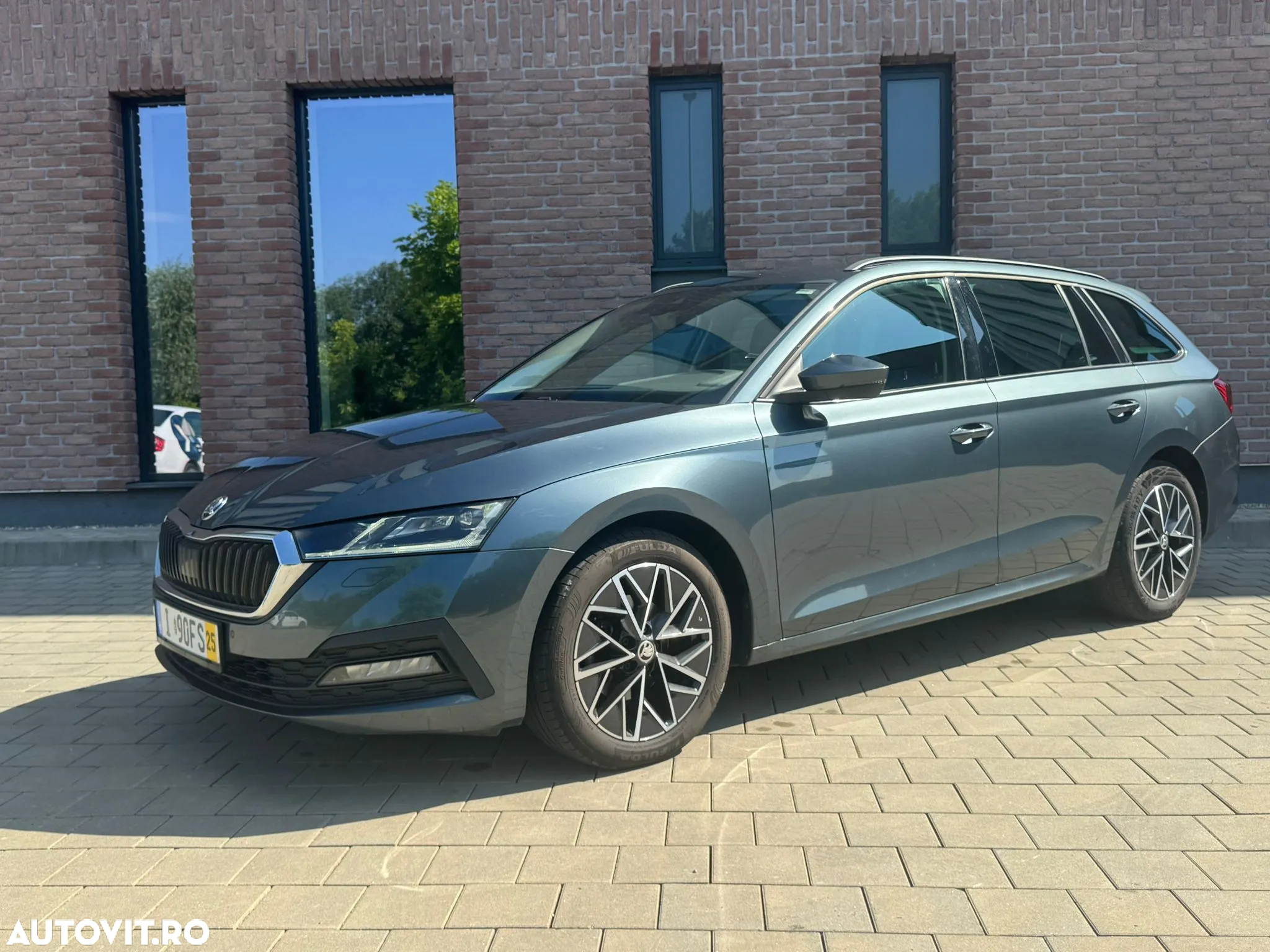 Skoda Octavia - 2