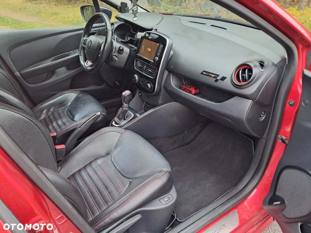 Renault Clio 1.6 R.S 200 EDC - 10