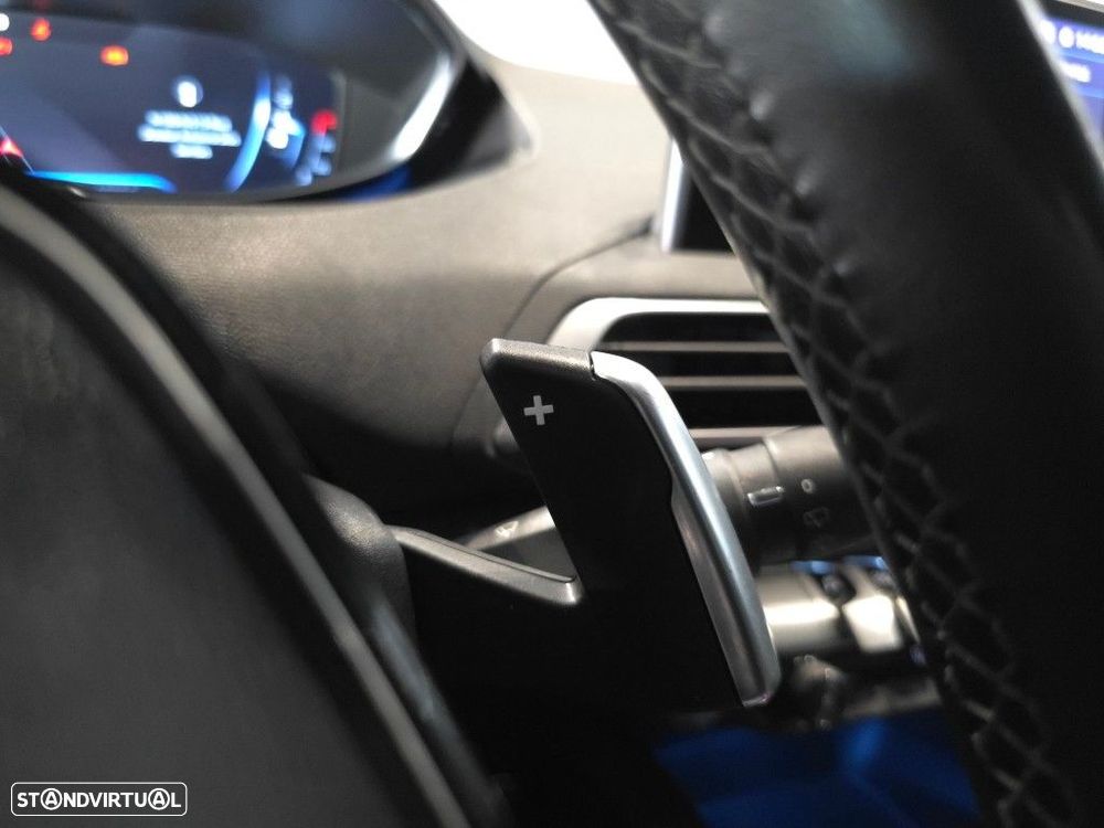 Peugeot 3008 1.5 BlueHDi Allure Pack EAT8 - 28