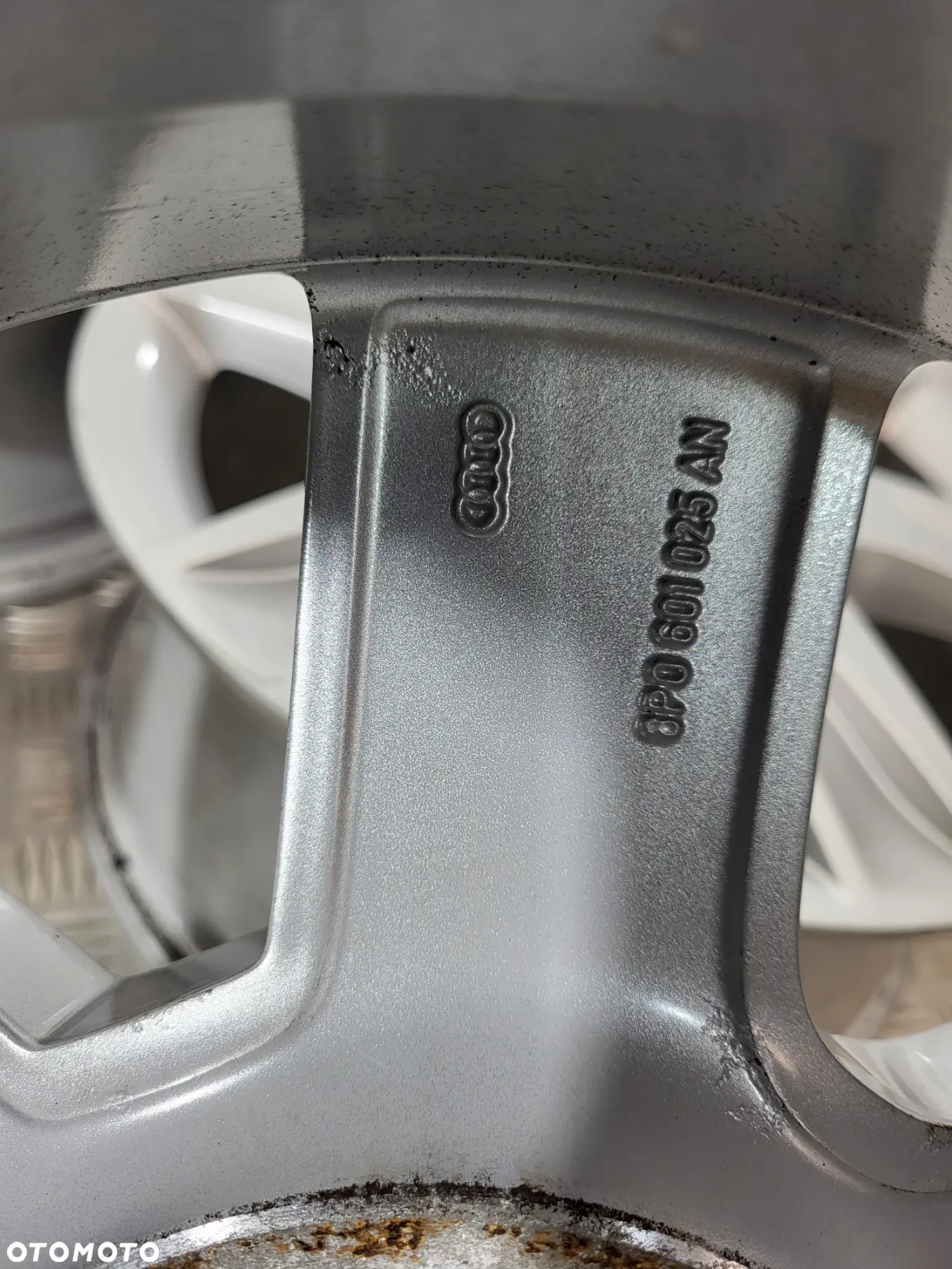 Audi A3 Felgi Aluminiowe 16 8P0601025AN 5x112 - 7
