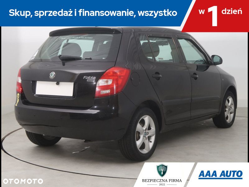 Skoda Fabia - 6
