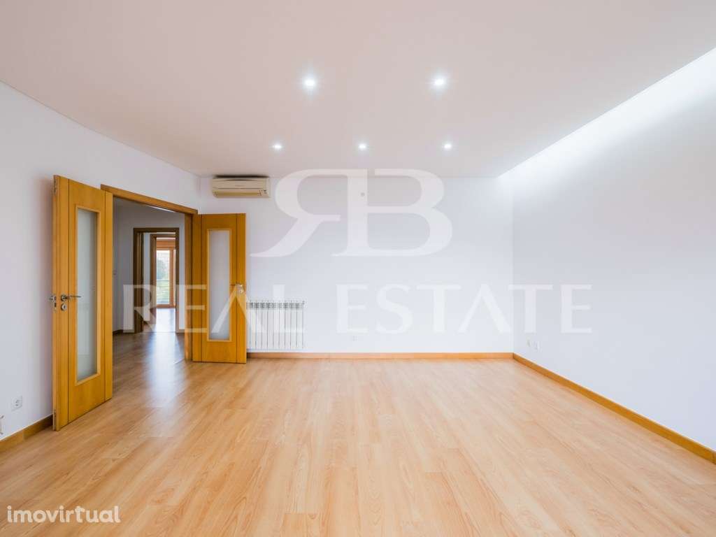 T3 com 150m2 + 2 VARANDAS + VISTA + ESTACIONAMENTO - Colinas do Cru... - Grande imagem: 2/34