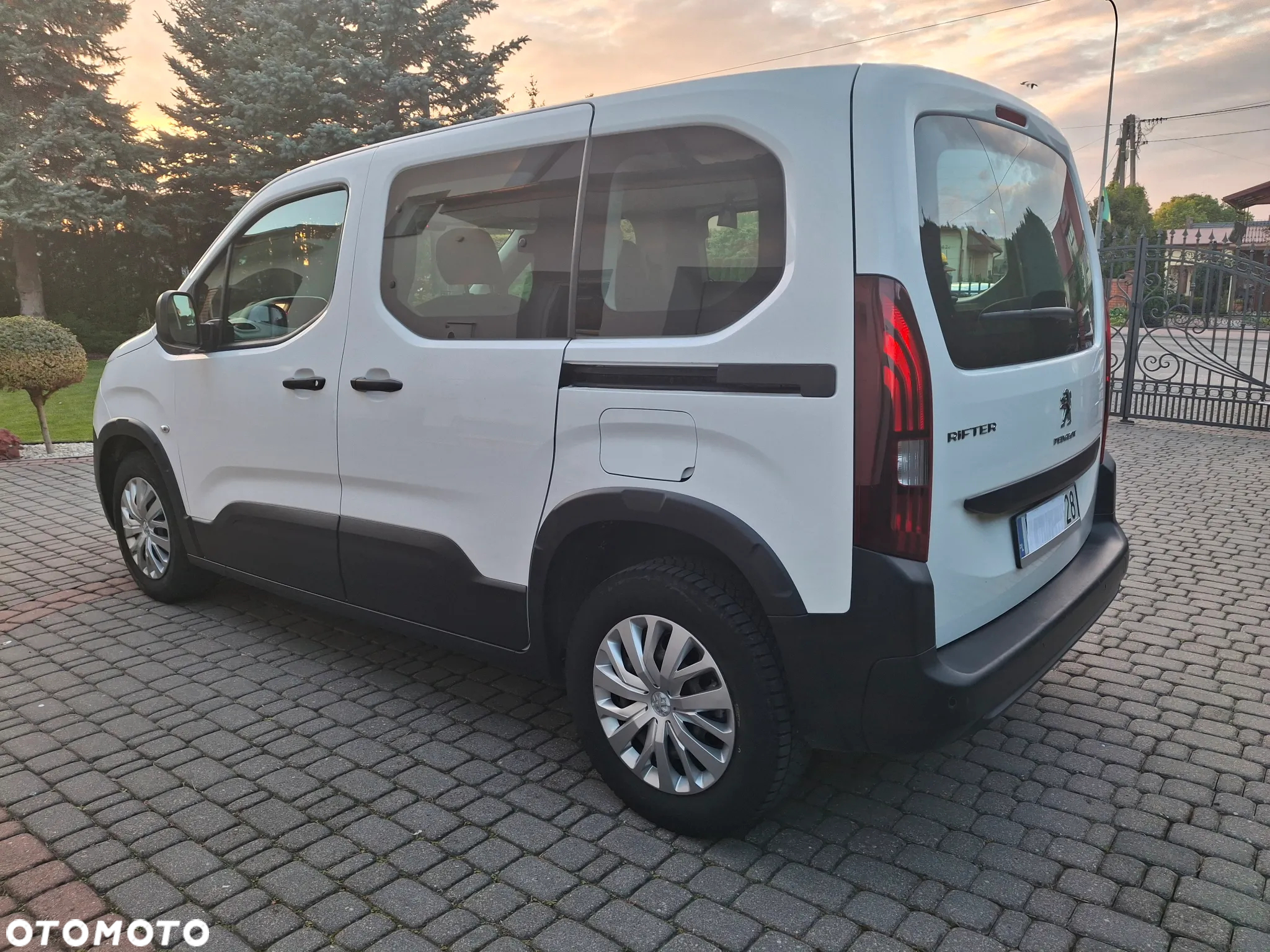 Peugeot Rifter 1.5 BlueHDI Active - 9