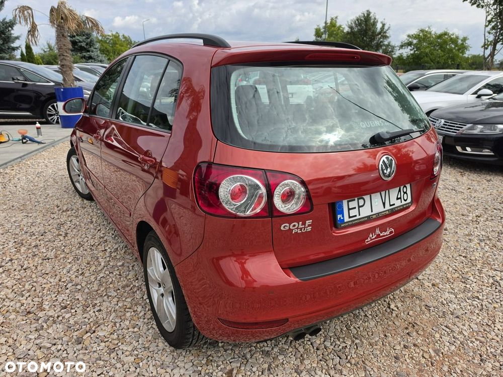 Volkswagen Golf Plus - 9