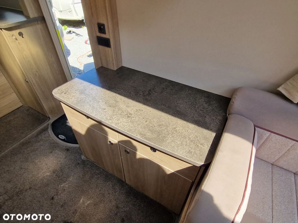 Elddis Xplore 304 - 11