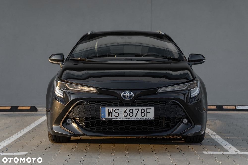 Toyota Corolla - 4