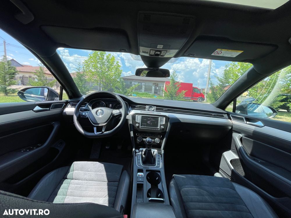Volkswagen Passat 2.0 TDI Highline - 5