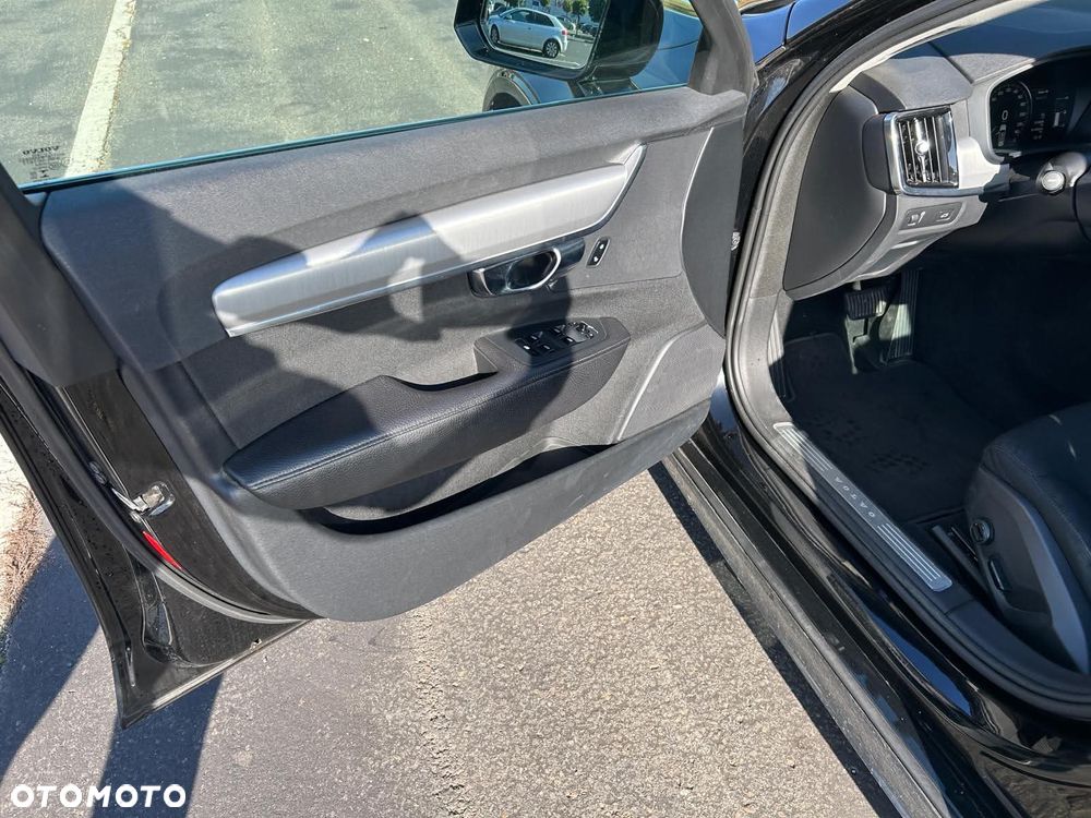 Volvo S90 D4 Momentum - 16